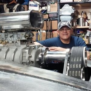 Meet your Posher, Luis mario